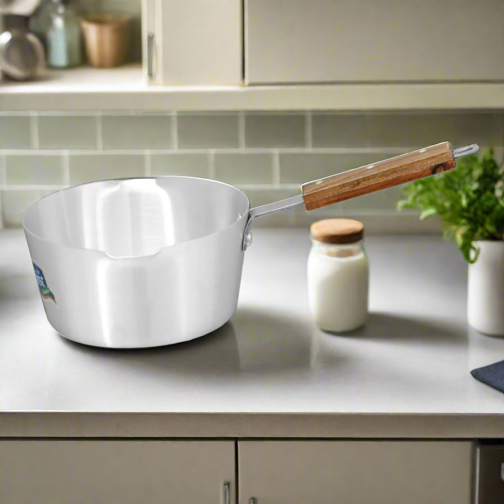 14cm Stainless Steel Milk Pan with Wooden Handle – Pouring Spout, Heat-Resistant Grip, Ideal for Heating & Boiling