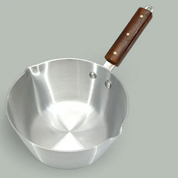 20cm Milk Pan with Wooden Handle Single Piece for Stovetop Cooking